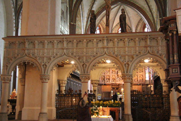 Altar im Dom von Schleswig